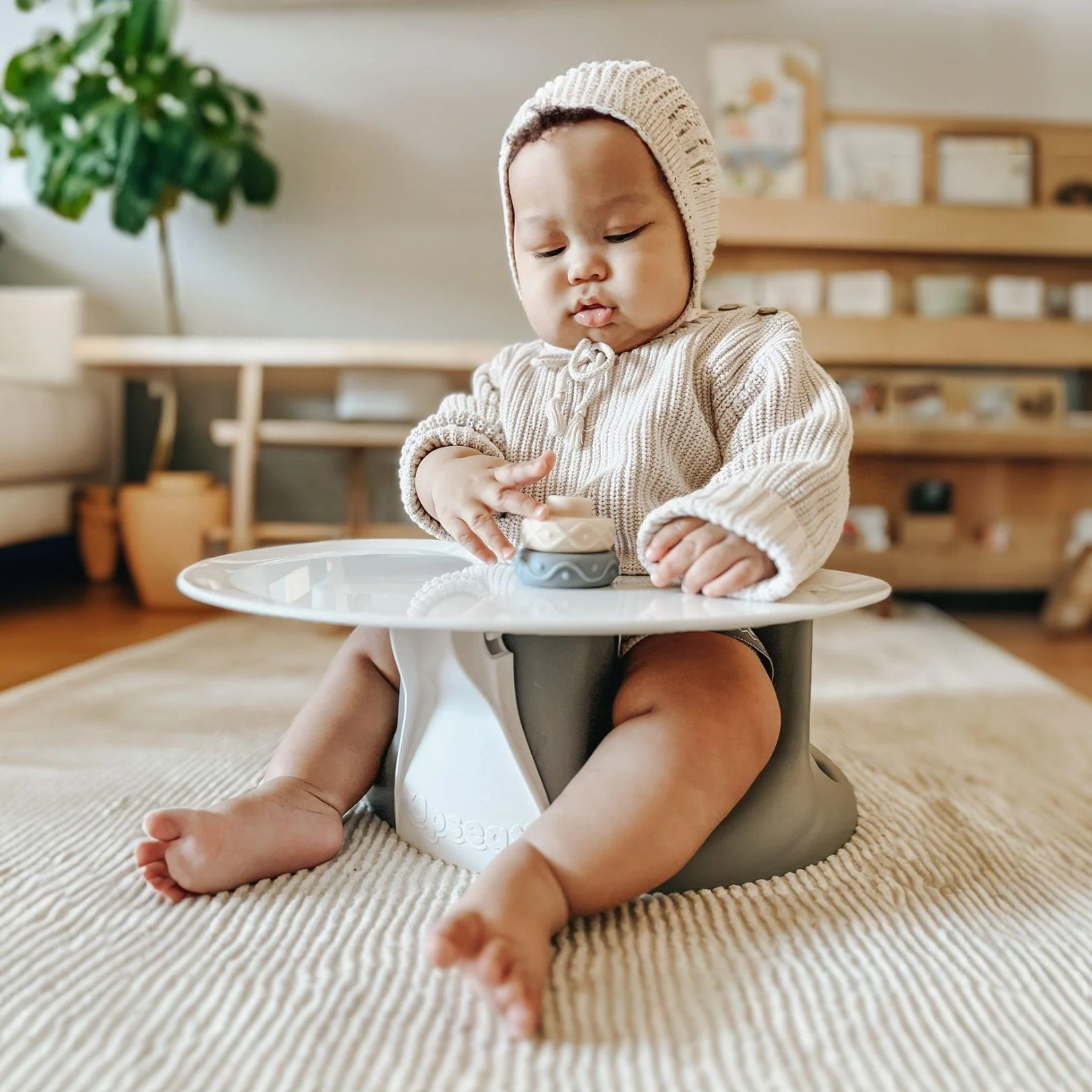 Upseat Baby Floor & Booster Seat with Tray - Image 5